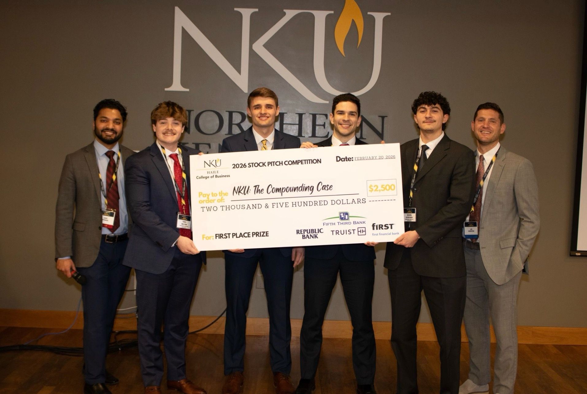 Philip Bierley winning the NKU stock pitch competition